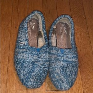 Blue Toms